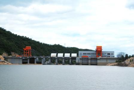 中電投江西三和躍洲水電站、峽山水電站項(xiàng)目發(fā)電機(jī)電阻柜運(yùn)行良好
